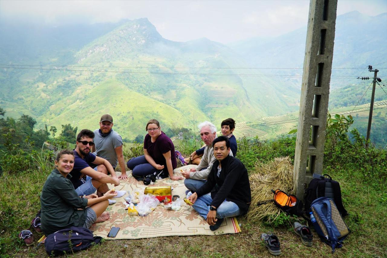 Huy Trung Homestay Бак-Ха Екстер'єр фото